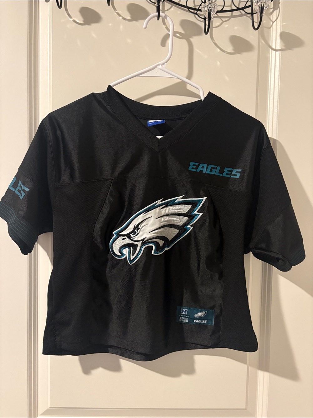 Cropped Eagles Jersey!!!